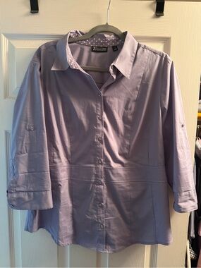 New York and Company Women’s Light Purple Button-Down Shirt